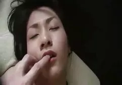 برای سرقت او دانشجو را مجازات کرد نه تنها با شلاق فیلم سوپر دوبله شده زدن، بلکه با پیچ و خم بزرگش