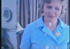 شلخته با مقعد کامل به عنوان یک هدیه فیلم سوپر دانشگاه