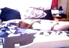 شلخته خارج از حمام فلم سوپر فارسی آمد و بلافاصله شروع به خوردن ضخیم غلیظ