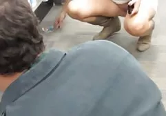 هنگامی که او برای ماساژ NURU به او آمد به مادربزرگ فیلم سوپر کامل مورد علاقه تعجب کرد